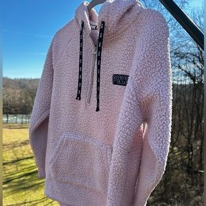 Baby pink Victoria’s Secret pink Sherpa 1/4 zip pullover💗
